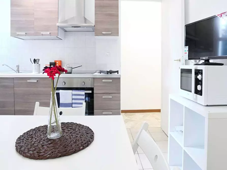 Immagine 19 di Camera in affitto  in Via Salvatore Barzilai15 a Milano