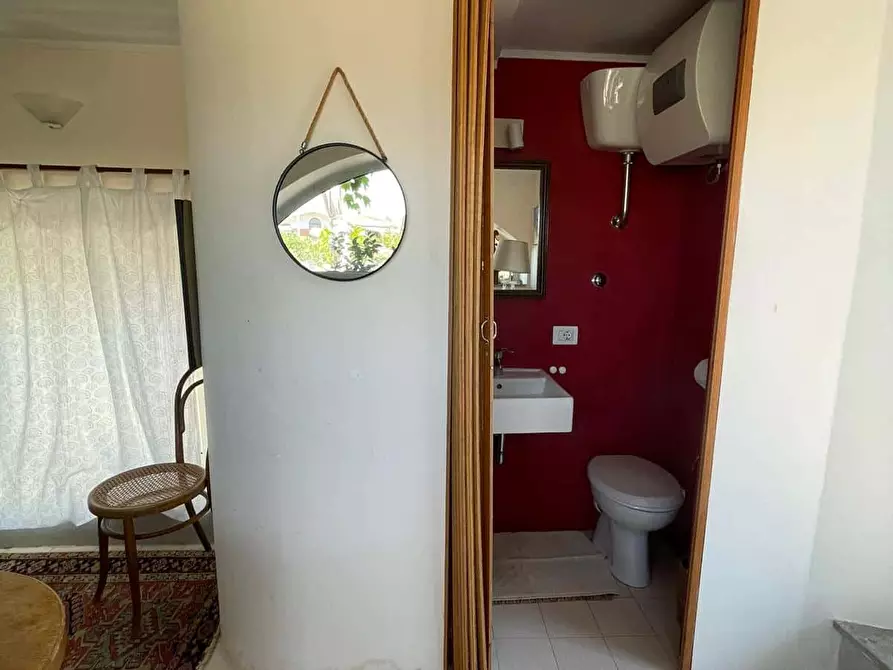 Immagine 3 di Camera in affitto  in Via Carlo Pisacane47 a Roma