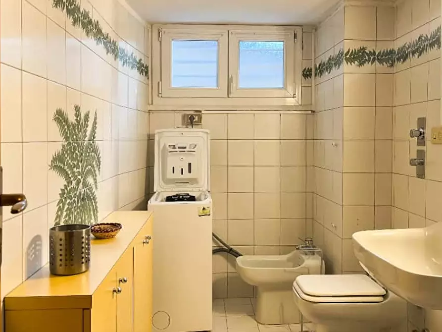 Immagine 6 di Appartamento in affitto  in Via Cappuccini16 a Milano