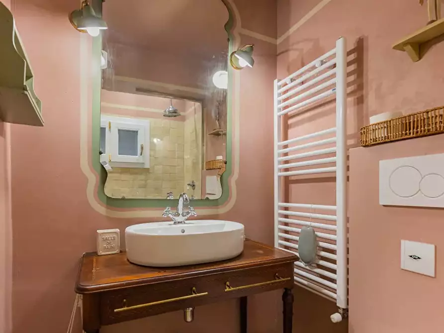 Immagine 5 di Appartamento in affitto  in Via Broccaindosso71 a Bologna