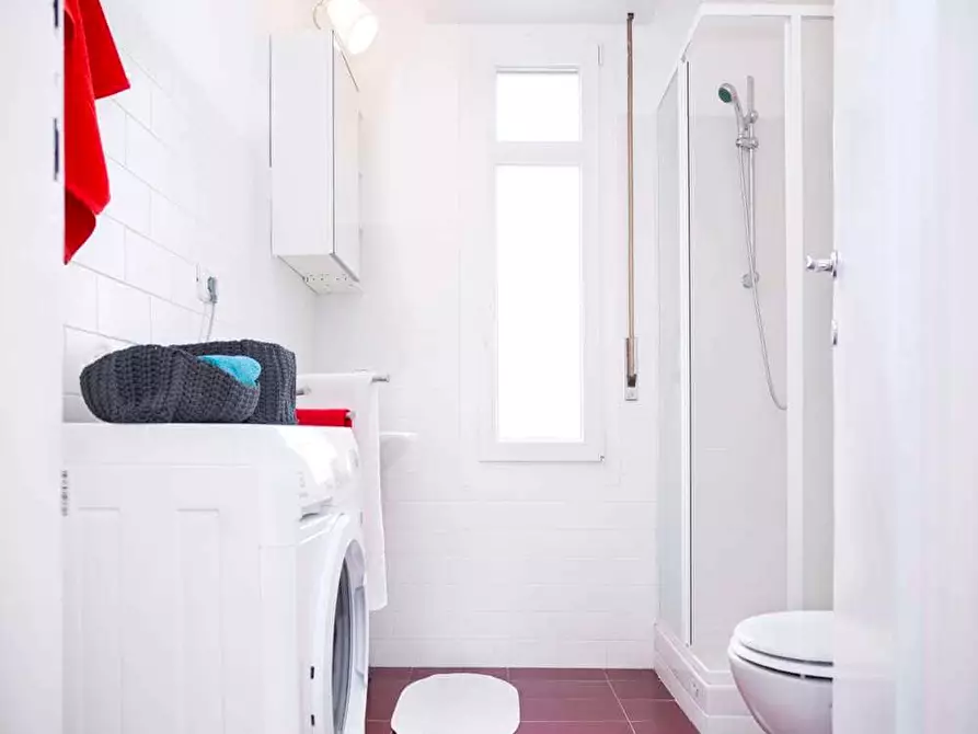 Immagine 19 di Camera in affitto  in Viale Carlo Espinasse12 a Milano