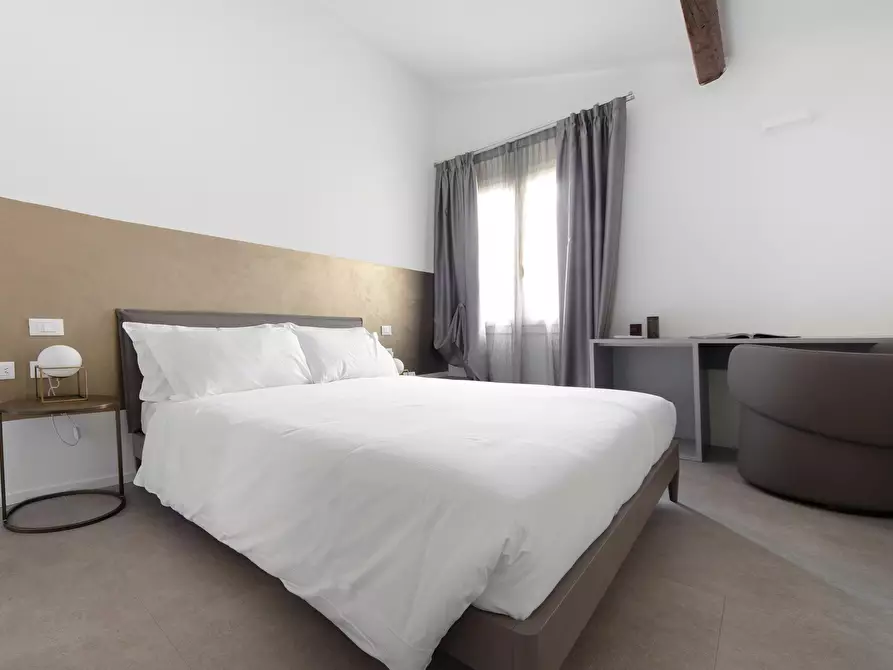 Immagine 9 di Appartamento in affitto  in Via dell'Indipendenza24 a Bologna