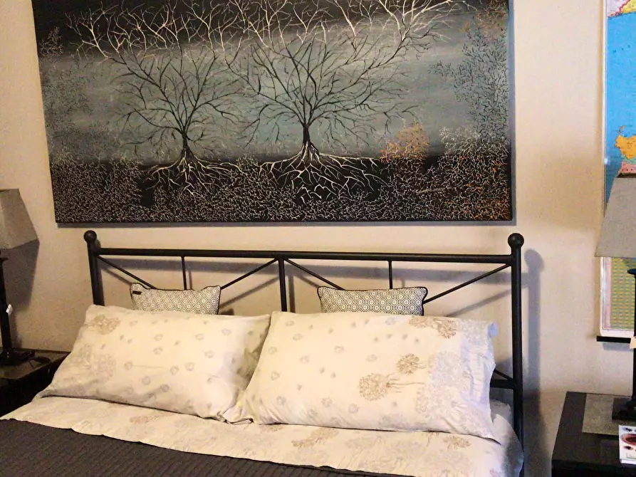 Immagine 3 di Camera in affitto  in Via Circonvallazione a Buccinasco