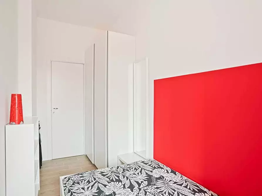 Immagine 2 di Camera in affitto  in Viale Legioni Romane39 a Milano