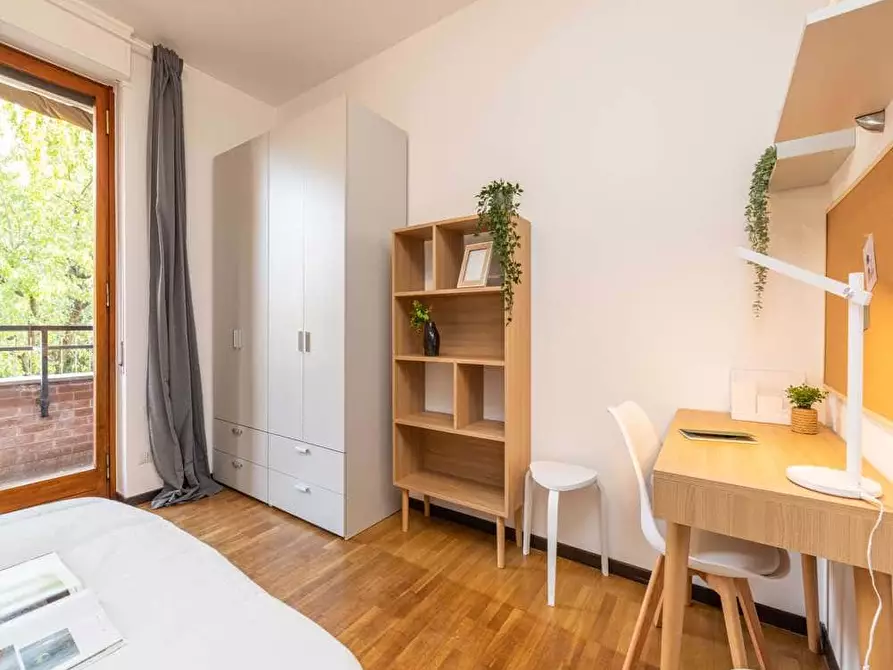 Immagine 5 di Camera in affitto  in Viale Tibaldi54 a Milano