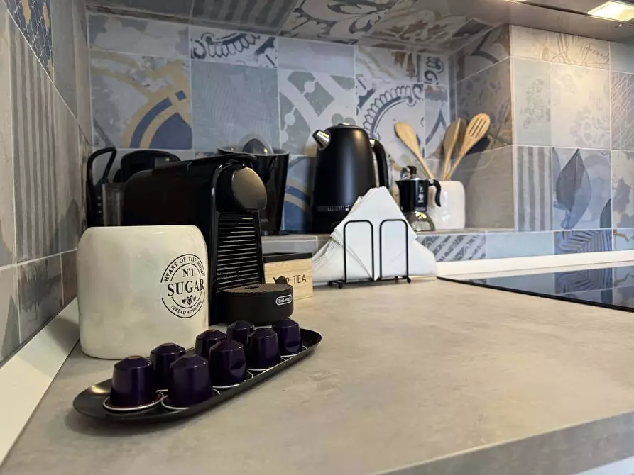 Immagine 10 di Appartamento in affitto  in Salita dei Cappuccini18 a Como