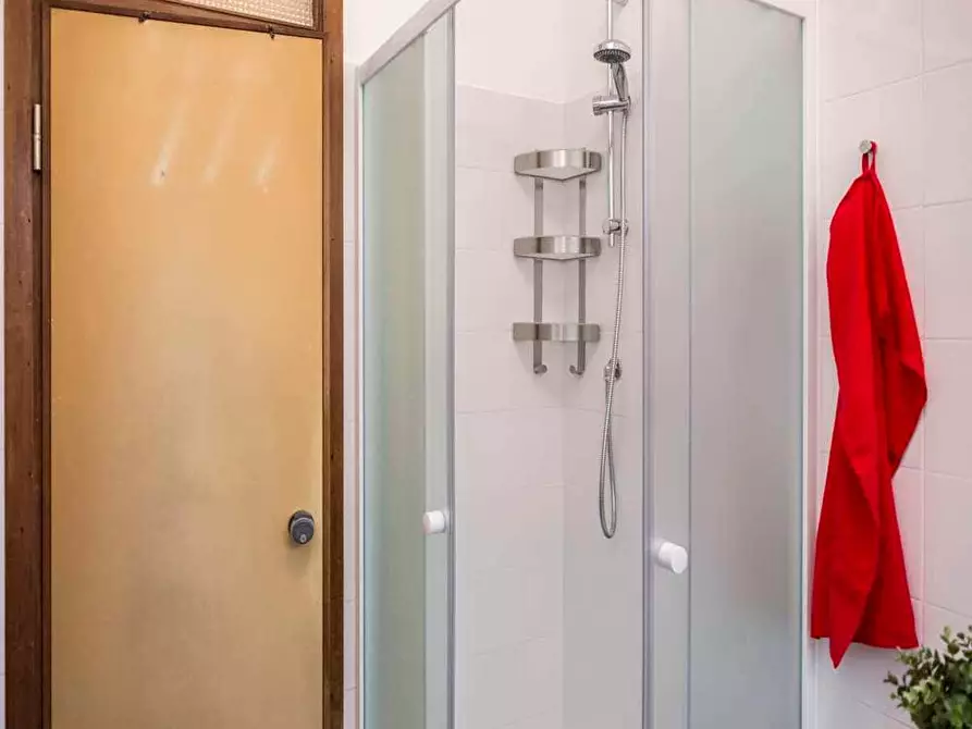 Immagine 12 di Camera in affitto  in Via Giuseppe Frua16 a Milano