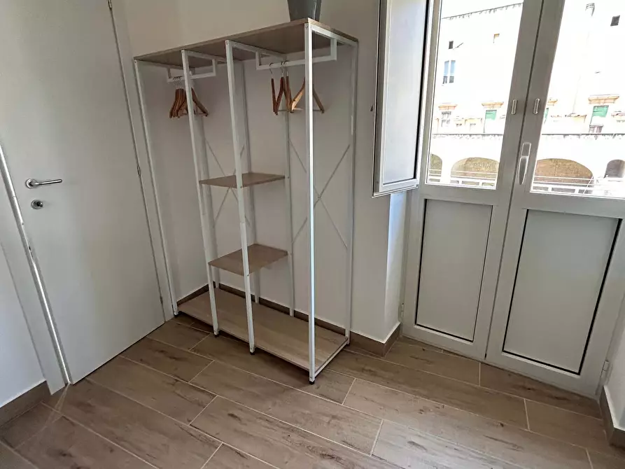 Immagine 13 di Appartamento in affitto  in Vico Banchi Nuovi15 a Napoli