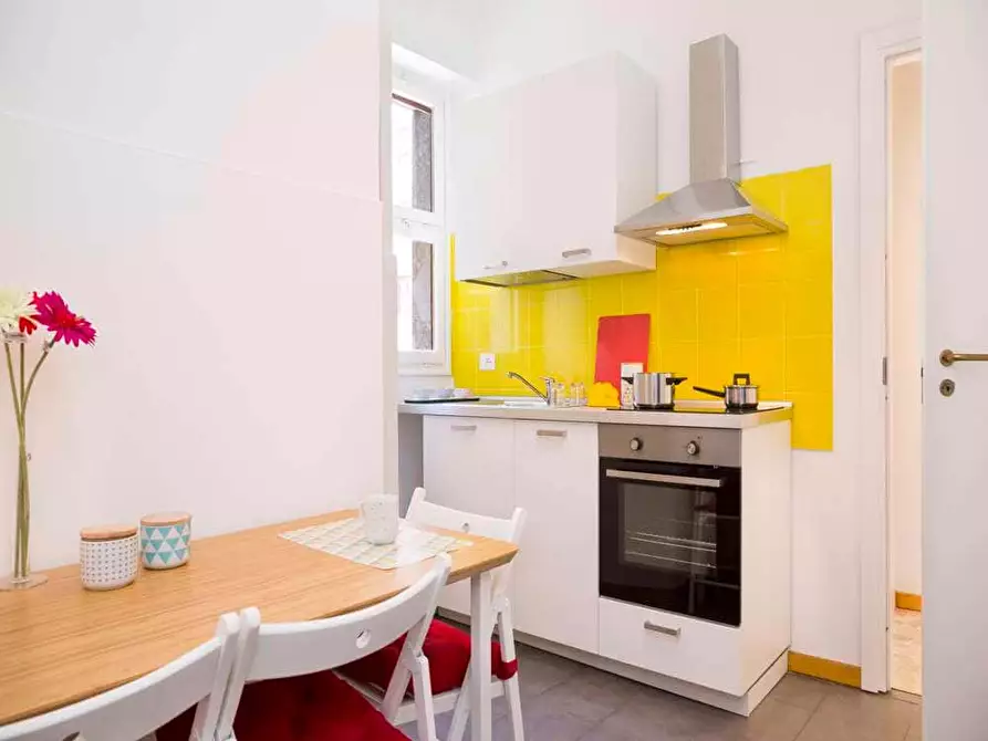 Immagine 51 di Camera in affitto  in Via Salvatore Barzilai14 a Milano