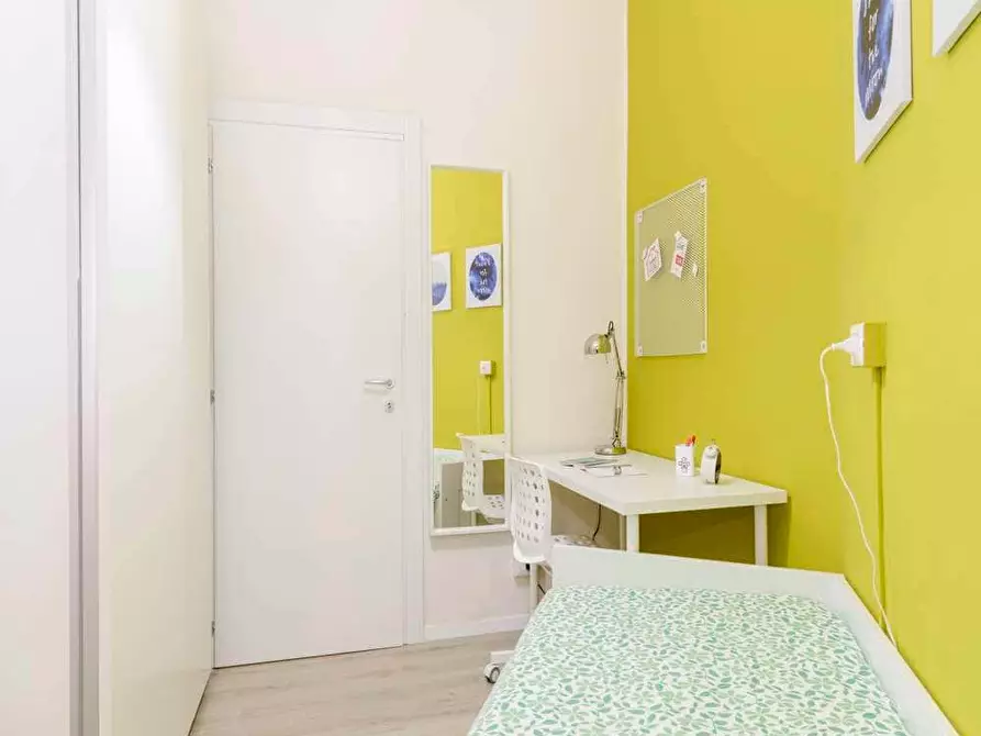 Immagine 7 di Camera in affitto  in Largo Cavalieri di Malta8 a Milano