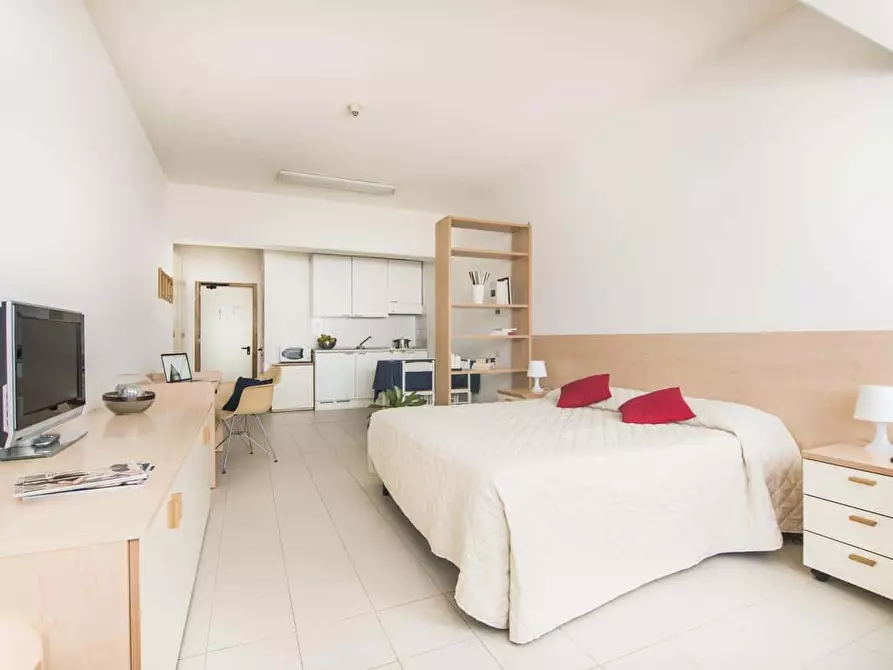 Immagine 1 di Appartamento in affitto  in Via Pietro Miliani7/3 a Bologna
