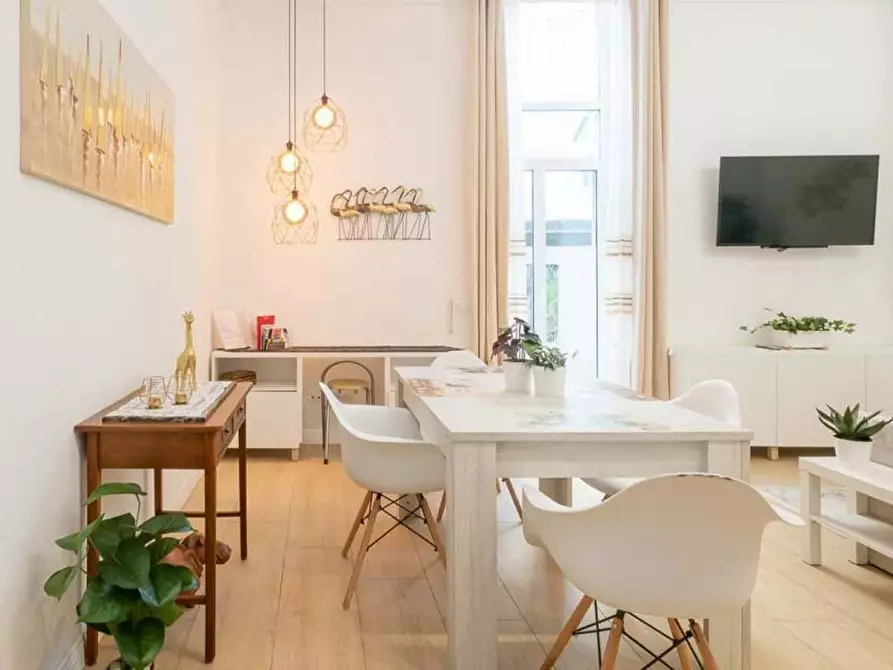 Immagine 1 di Appartamento in affitto  in Via Orti14 a Milano