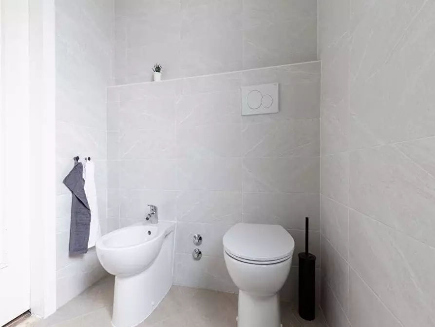 Immagine 18 di Camera in affitto  in Viale Sabotino15 a Milano