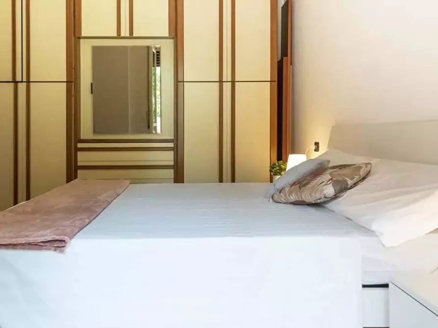 Immagine 23 di Appartamento in affitto  in Via Ludovico Zamenhof a Como