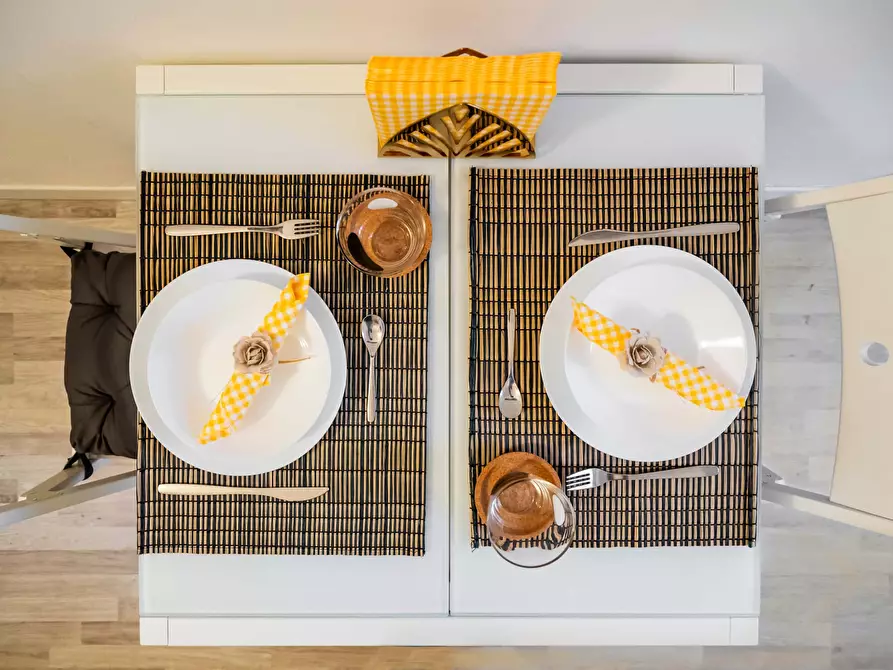 Immagine 14 di Appartamento in affitto  in Piazza Angilberto II1 a Milano