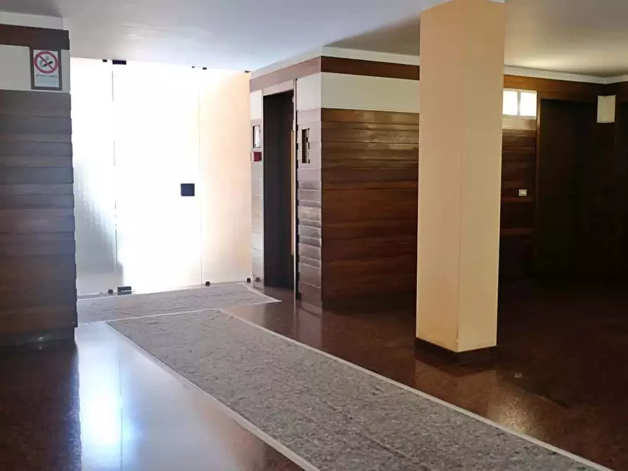 Immagine 19 di Appartamento in affitto  in Via Corno di Cavento21 a Milano