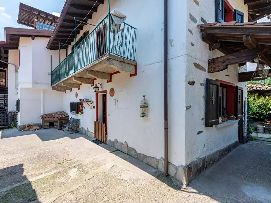 Immagine 32 di Appartamento in affitto  in Via IV Novembre39 a Gignese