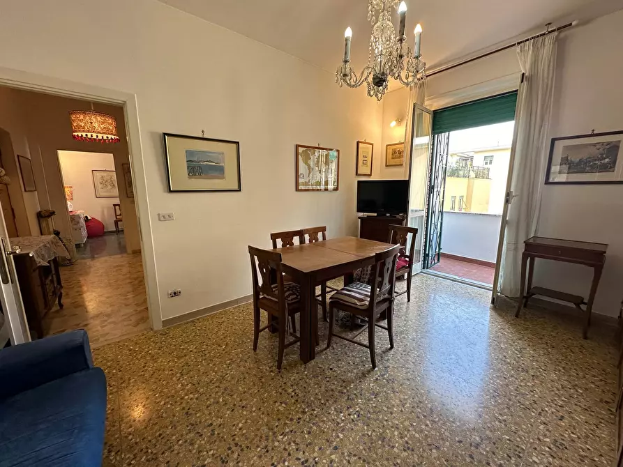 Immagine 3 di Appartamento in affitto  in Via Gian Luca Squarcialupo11 a Roma