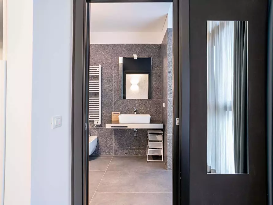 Immagine 15 di Appartamento in affitto  in Via Torino2 a Venezia