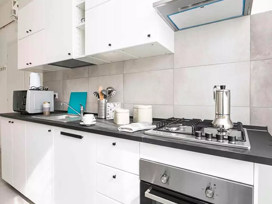 Immagine 23 di Camera in affitto  in Via Privata Parenzo6 a Milano