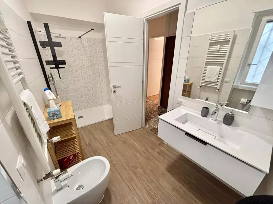 Immagine 14 di Appartamento in affitto  in Via Gregorio VII384 a Roma