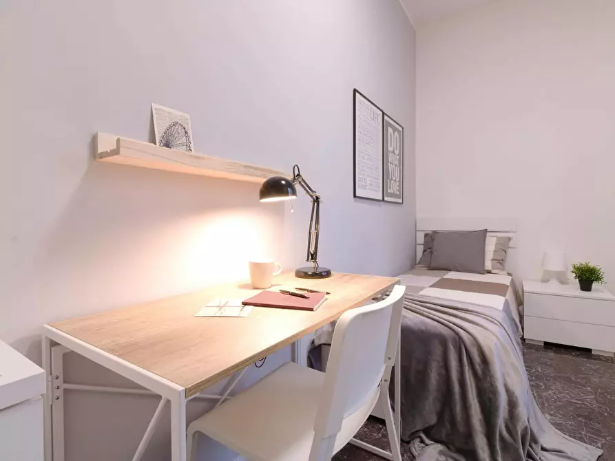 Immagine 2 di Camera in affitto  in Piazzale Guglielmo Corvi12 a Brescia