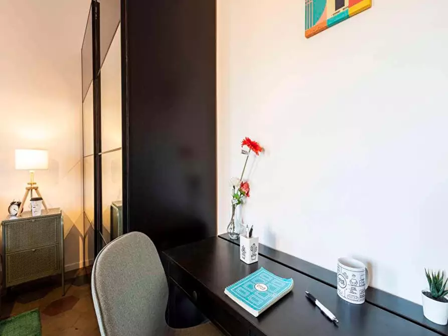 Immagine 4 di Appartamento in affitto  in Via Plinio9 a Milano