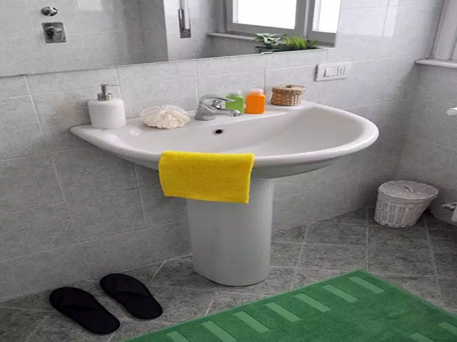 Immagine 13 di Camera in affitto  in Via Tortona86 a Milano