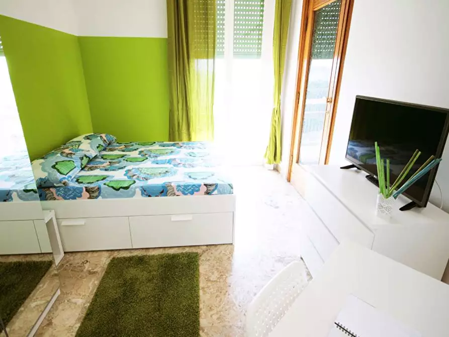 Immagine 8 di Camera in affitto  in Viale Molise65 a Milano