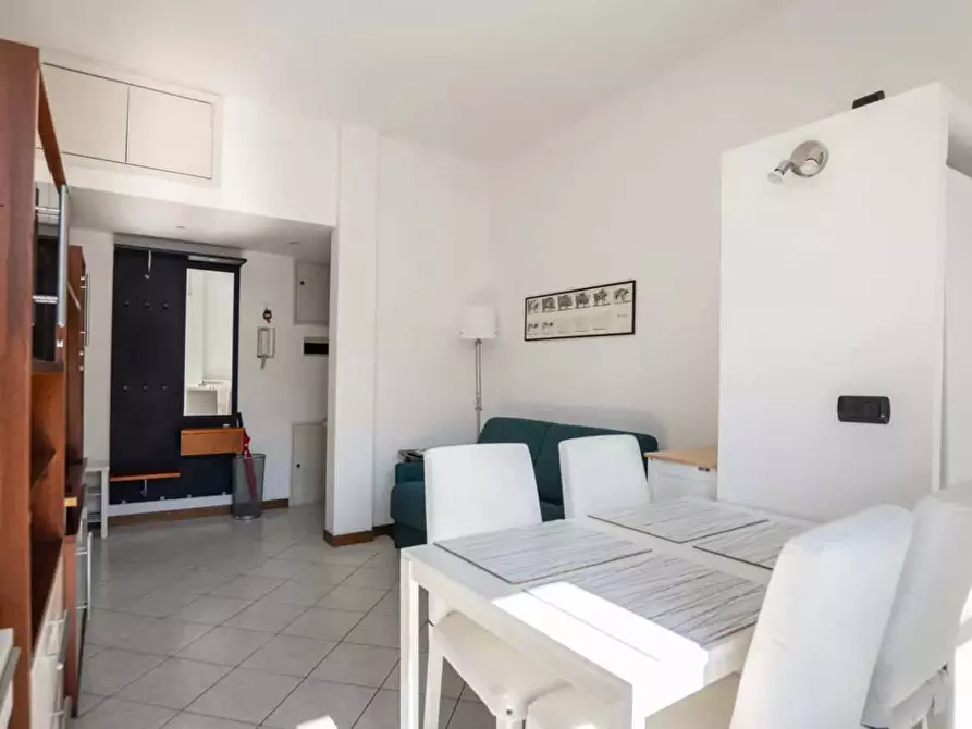 Immagine 9 di Appartamento in affitto  in Via Cadibona16 a Milano