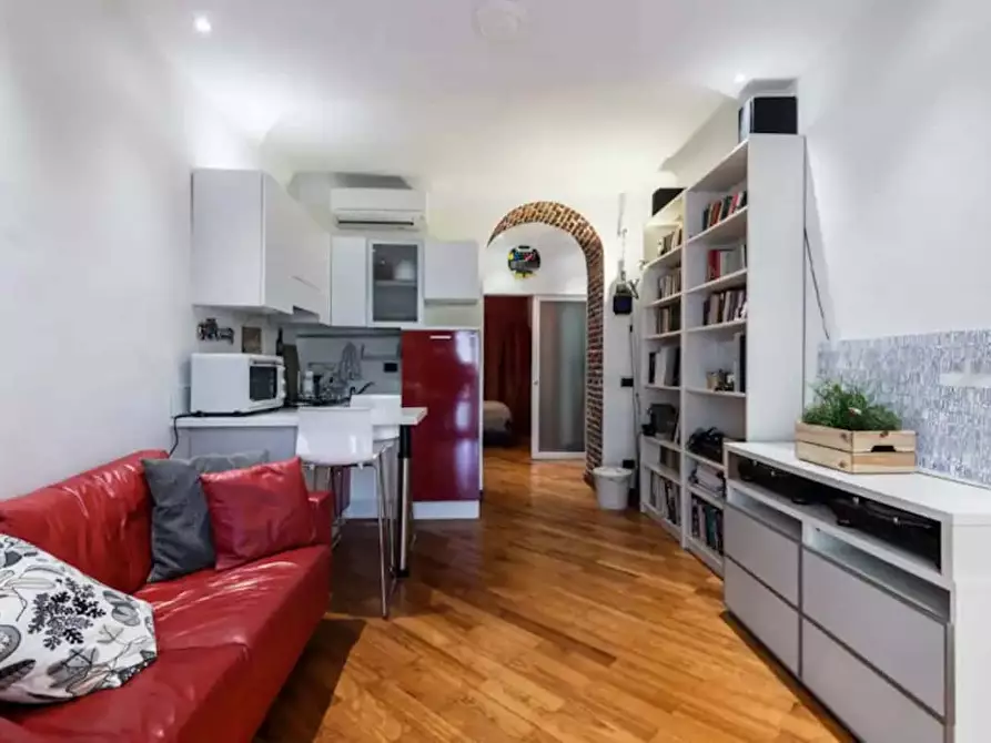 Immagine 1 di Appartamento in affitto  in Via Antonio Rosmini1 a Milano