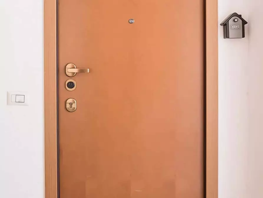 Immagine 12 di Appartamento in affitto  in Via Milano229 a Como