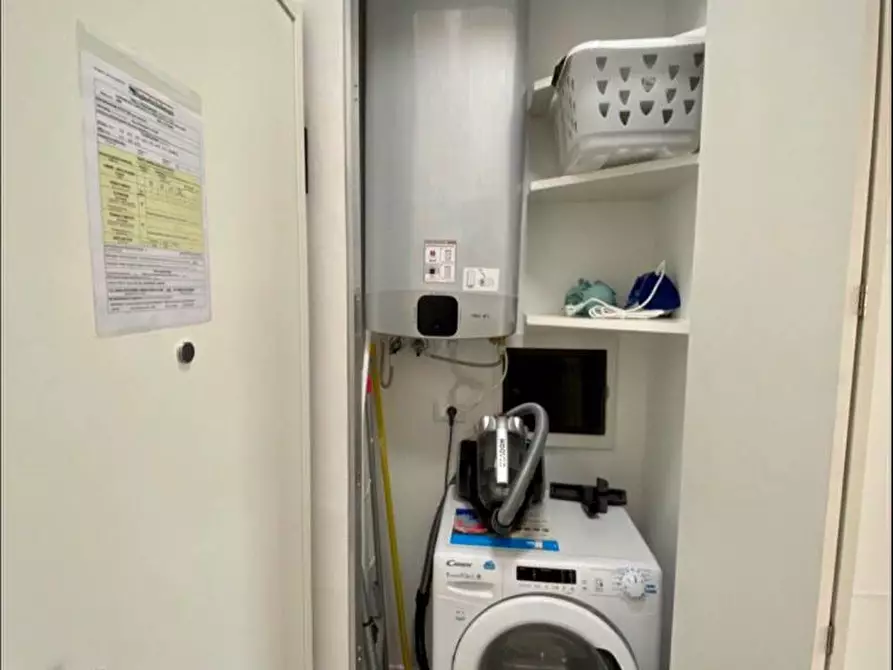 Immagine 10 di Appartamento in affitto  in Via Stendhal18 a Bologna