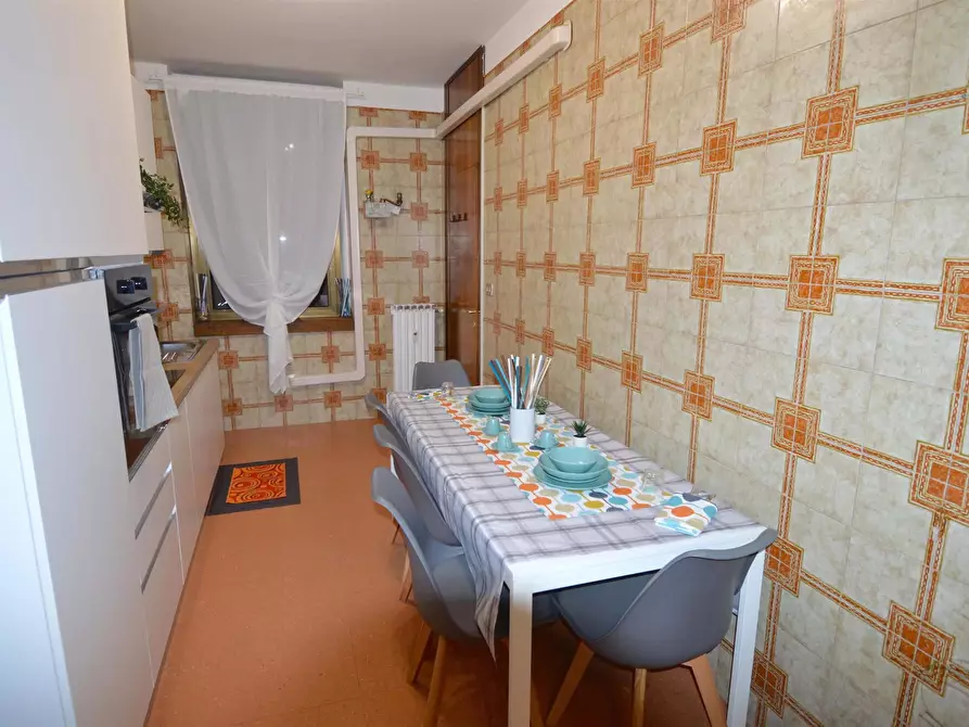 Immagine 4 di Camera in affitto  in Via Pietro Giardini111 a Modena