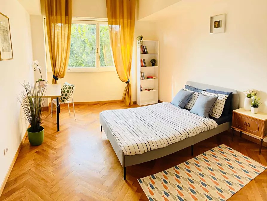 Immagine 3 di Camera in affitto  in Via Domenichino11 a Milano