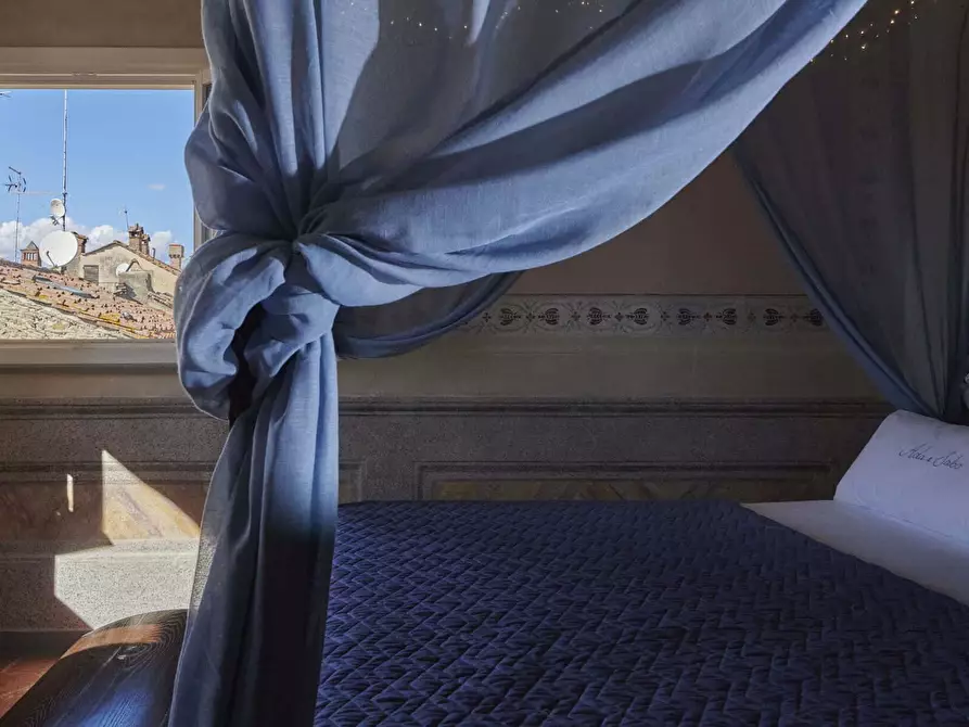 Immagine 11 di Appartamento in affitto  in Via Santucci a Cortona