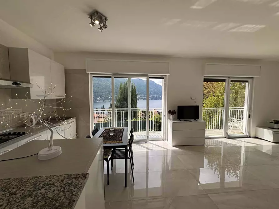 Immagine 3 di Appartamento in affitto  in Via Croce2 a Argegno