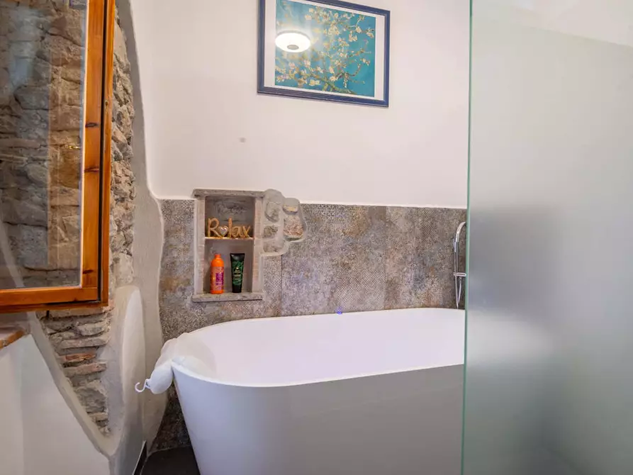 Immagine 26 di Appartamento in affitto  in Via Girolamo Tamburri48 a Bracciano