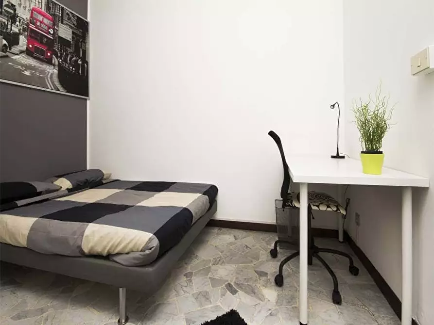 Immagine 7 di Camera in affitto  in Via Salvatore Barzilai5 a Milano