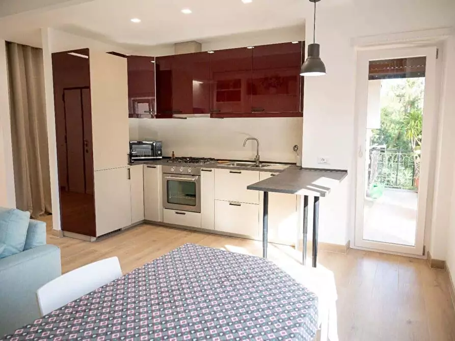 Immagine 9 di Appartamento in affitto  in Vicolo della Serpe61 a Roma