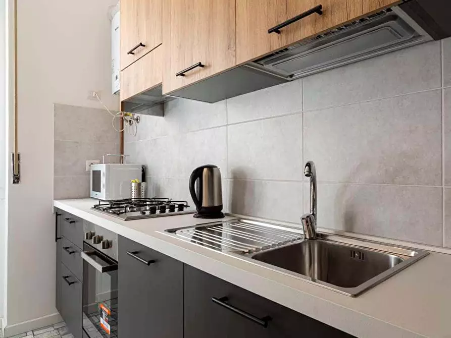 Immagine 6 di Camera in affitto  in Via Amatore Sciesa7 a Milano