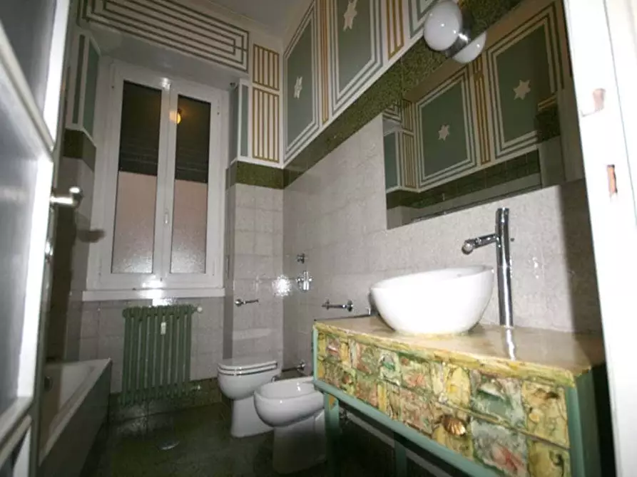 Immagine 5 di Camera in affitto  in Via Giulio e Corrado Venini5 a Milano