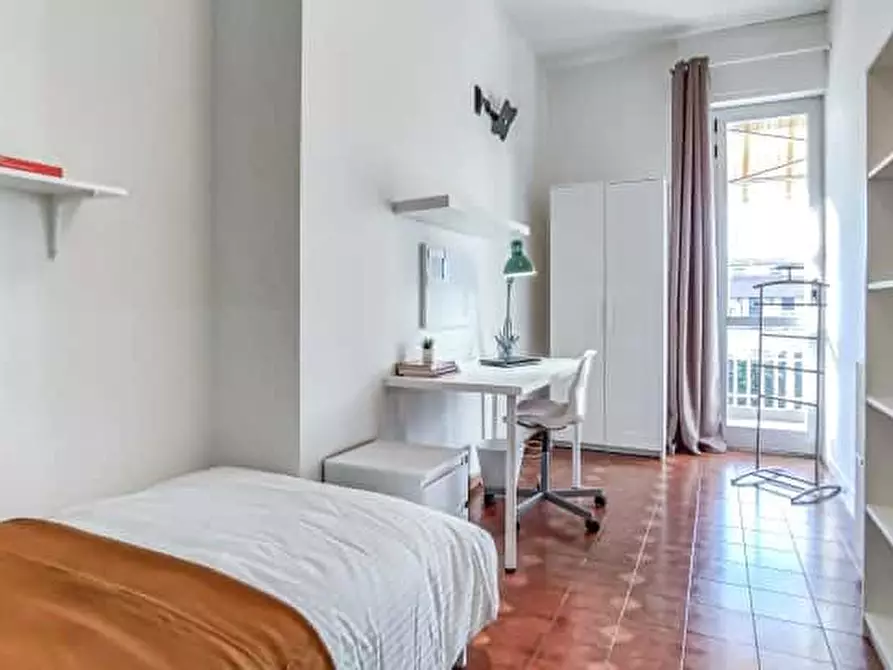 Immagine 3 di Camera in affitto  in Viale Luigi Ridolfi21 a Forli'