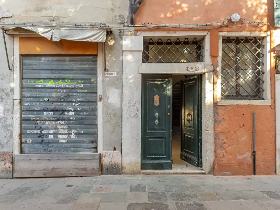 Immagine 10 di Appartamento in affitto  in Barbaria de le Tole6665 a Venezia