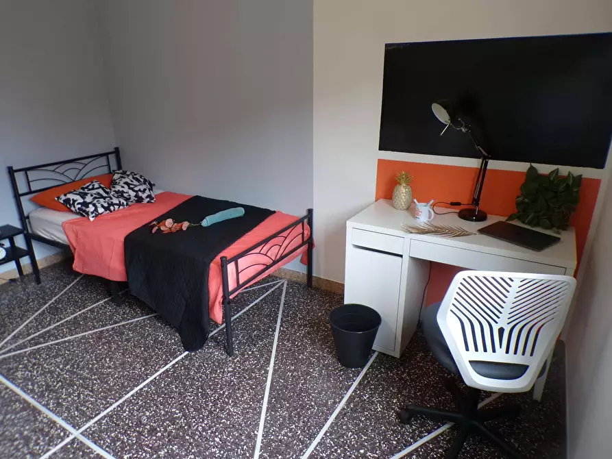 Immagine 6 di Camera in affitto  in Via Filippo Beroaldo1 a Bologna