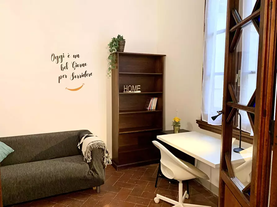 Immagine 5 di Camera in affitto  in Via Sant'Antonino13 a Firenze