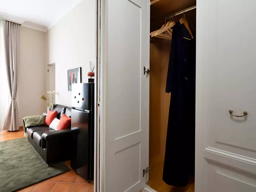 Immagine 3 di Appartamento in affitto  in Via Cavour310 a Roma