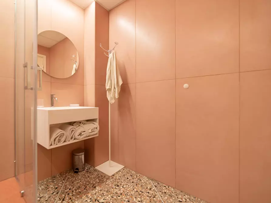 Immagine 3 di Appartamento in affitto  in Via Edmondo de Amicis4 a Milano