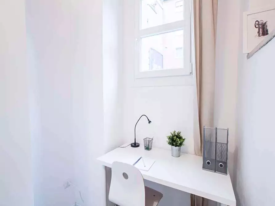 Immagine 2 di Camera in affitto  in Viale Carlo Espinasse10 a Milano