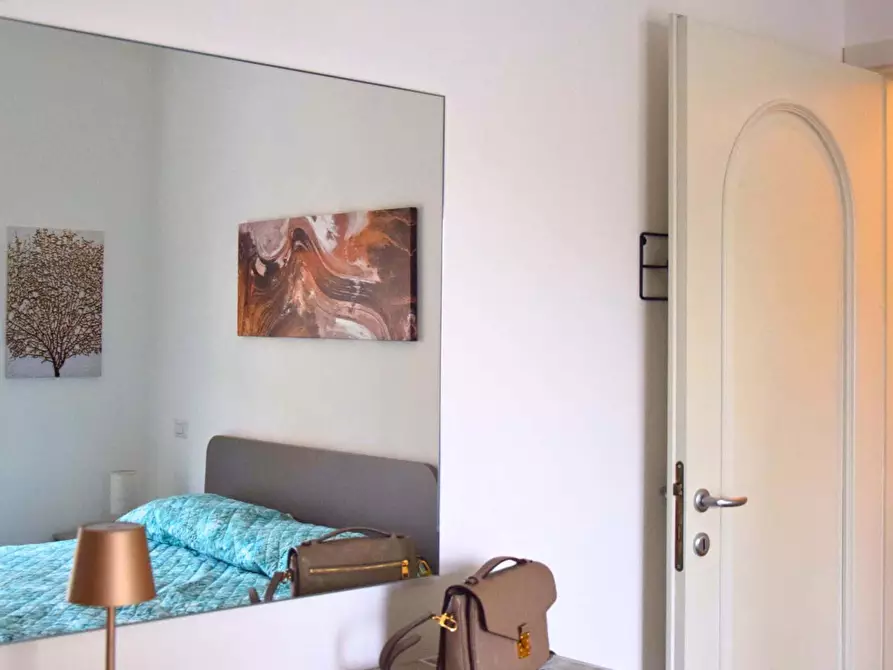 Immagine 18 di Appartamento in affitto  in Via Sisto IV113 a Roma